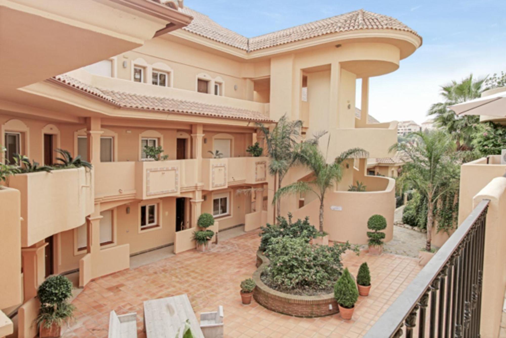 Aloha Hill Club Lluxury 5 Star Golf Resort Near Puerto Banus And Μαρμπέλλα Εξωτερικό φωτογραφία